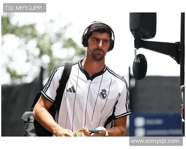 库尔图瓦的守门传奇与职业生涯的辉煌成就分析