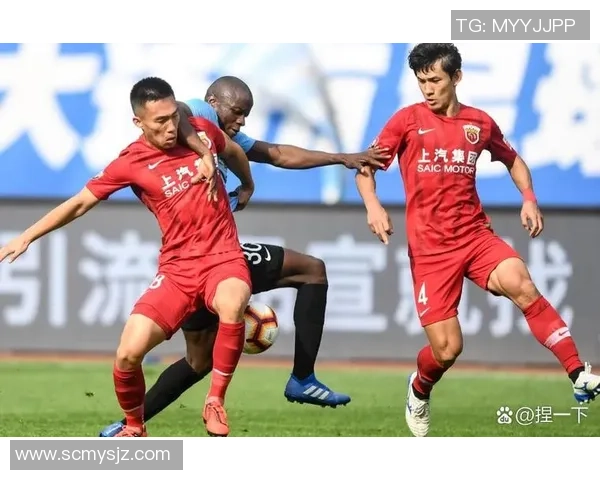 延边与上港精彩对决视频回顾球迷热议赛场瞬间与精彩进球