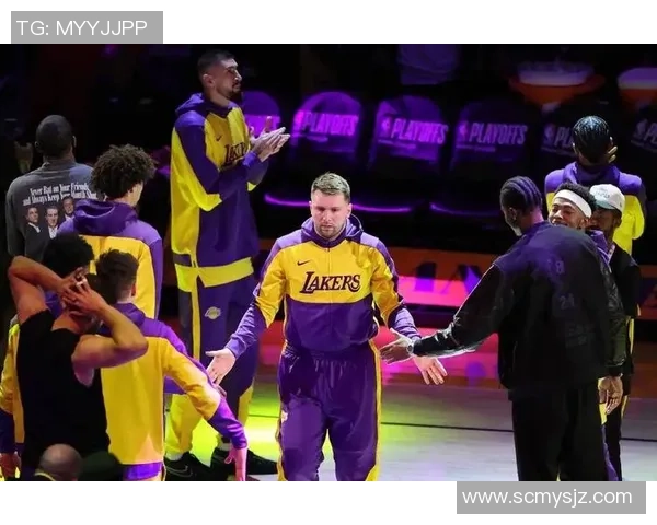 超直播湖人对决火箭精彩赛事回顾与分析带你领略篮球魅力与激情瞬间